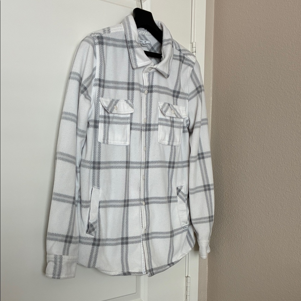 O’Neill Fleece Gray and White Plaid Shacket/Shirt. Size S